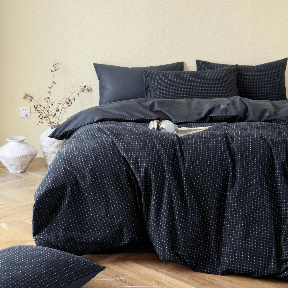 Of Joy Black Plaid 100% Cotton Yarn-dyed Jacquard Reversible Comforter Set Queen
